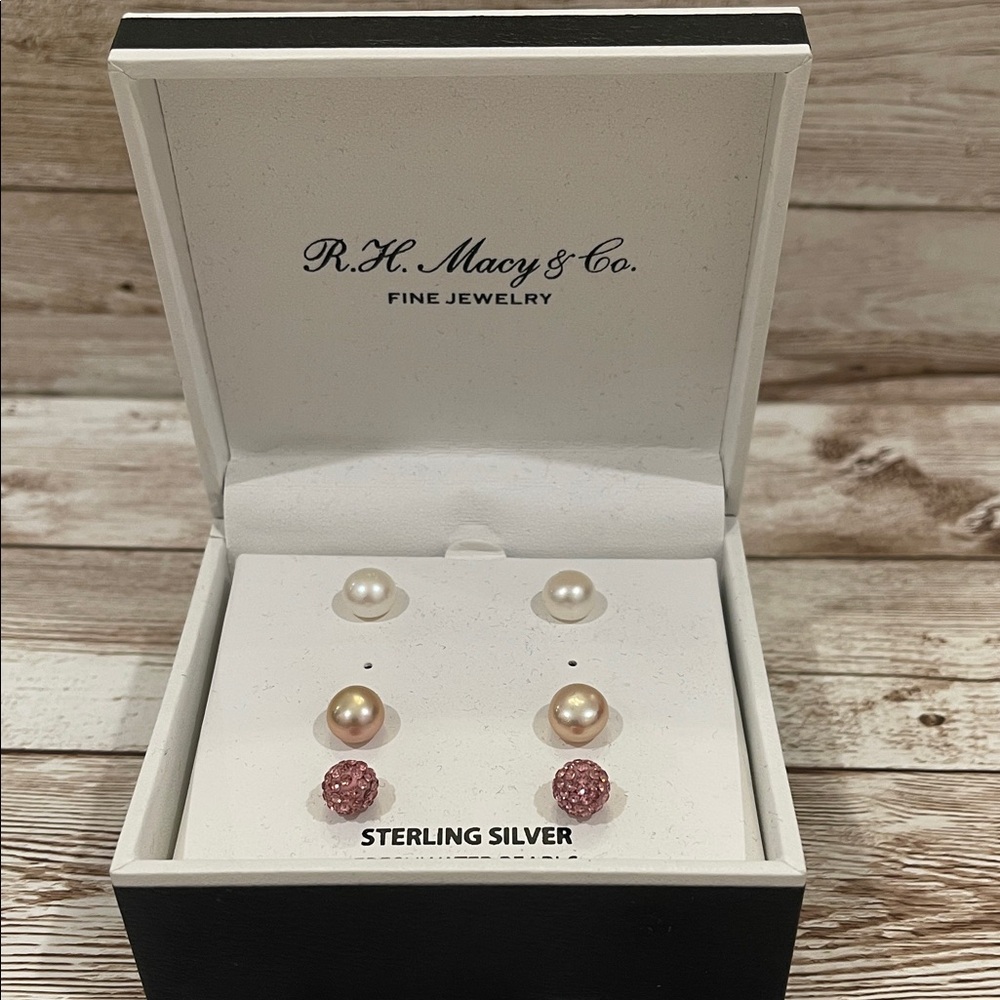 Sterling Silver Pink and‎ Pearl Earrings Set